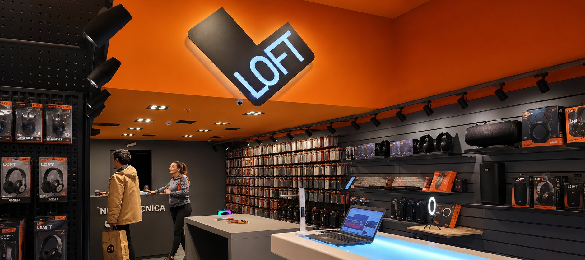 Loja Loft Curitiba - balcão de atendimento
